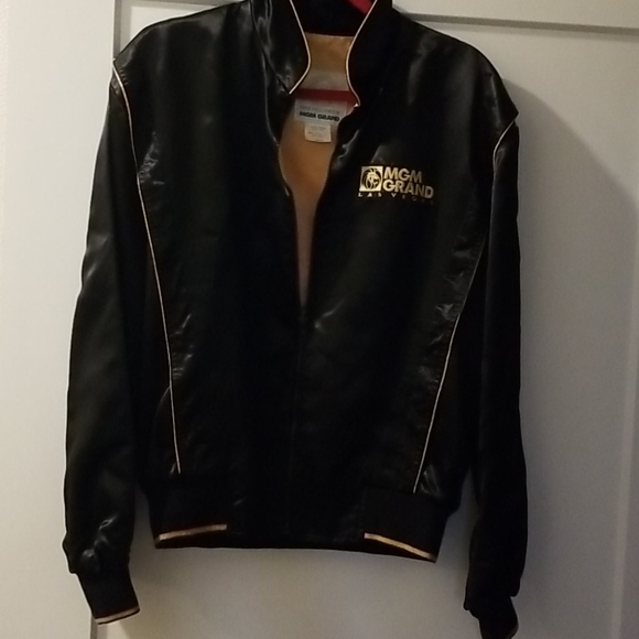 LAS VEGAS MGM GRAND SATIN BOMBER JACKET - Picture 1 of 6